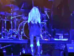 Taylor Momsen Jerk-Off Challenge