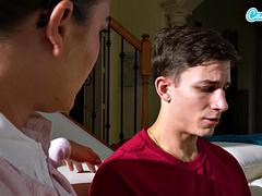 Grosser schwanz, Spermaladung, Handjob, Riesenschwanz, Reif, Milf, Sohn, Titten