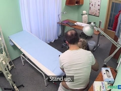 ブロンド, フェラチオ, バック, 指いじり, なめる, 看護婦, ハメ撮り, オマンコ