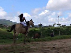 フェムドム, 馬乗り