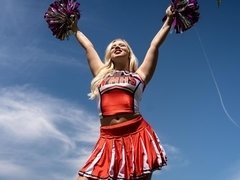 Blondine, Fingern, Lecken, Masturbation, Muschi, Schulmädchen, Entkleiden, Jungendliche (18+)