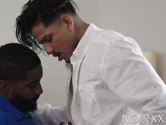 Anal, Grosse bite, Éjaculation interne, Queue, Branlette thaïlandaise, Hard, Interracial, Embrassement