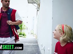 Blondine, Handjob, Zierlich, Muschi, Schulmädchen, Dürr, Jungendliche (18+), Uniform