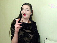 Cougar, Fetish, Milf, Smoking