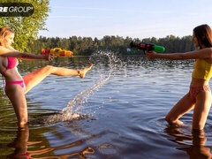 Arsch, Fingern, Lesbisch, Lecken, Lingerie, Masturbation, Muschi, Entkleiden