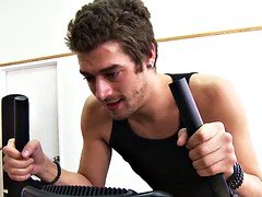 Gym, Mature, Pute