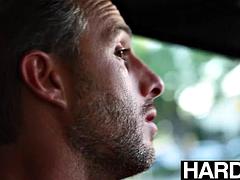 Grosser schwanz, Grosse titten, Blasen, Handjob, Riesenschwanz, Lingerie, Milf, Rotschopf