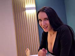 美人, デカパイ, 茶髪の, 捕まる, ドイツ人, マッサージ, オナニー, フェラする