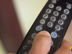 69, Noire, Européenne, 2 femmes 1 homme, Chatte, Chaussettes, Tatouage, Plan cul à trois