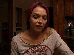 Enthousiasteling, Achter de coulissen, Grote kont, Grote mammen, Hd, Naakt, Openbaar, Tieten likken