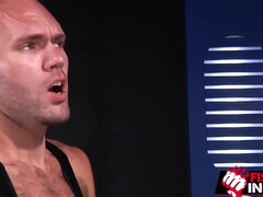 Grosser schwanz, Blasen, Braunhaarige, Extrem, Fetisch, Hd, Muskel, Tätowierung