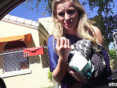 Blondine, Auto, Öffentlich, Ablutschen