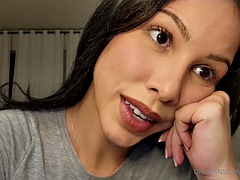 Beauté, Brunette brune, Érotique, Embrassement, Fille latino, Massage