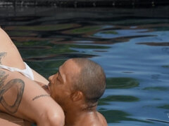 アナル, 舐める尻, 黒人, 顔射, 開帳, ハードコア, 異人種間, タトゥー