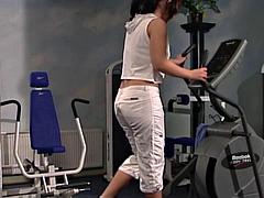 Braunhaarige, Spermaladung, Sporthalle, Hardcore, Hd, Rau