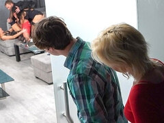 Grosser schwanz, Blasen, Geile alte tussi, Hundestellung, Fetisch, Oma, Handjob, Eng