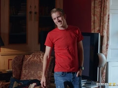 デカパイ, イギリス人, 浮気者, カップル, 黒人, ピアス, オマンコ, タトゥー