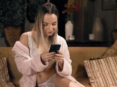 ブロンド, 顔面騎乗, 指いじり, Hd, レズビアン, なめる, 小柄, ティーン