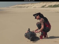 Strand, Weibliche domination