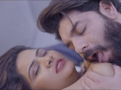 デカ尻, デカパイ, フェラチオ, イく瞬間, 手コキする, ホテル, インド人, 自然山雀