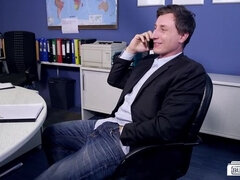 Tetas grandes, Morena, Tetona, Alemán, Hd, Natural, Oficina, Secretaria