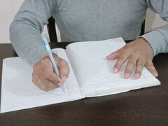 18 jahre, Blasen, Besamung, Sperma im mund, Indisch, Mutti, Muschi, Erotischer film