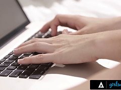 Поза 69, Большая жопа, Сидя на лице, Секс без цензуры, Хд, Лесбиянка, Киски, Реалити