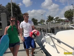 Анальный секс, Бикини, Блондинки, Минет, Брюнетки, Семяизвержение, Сперма на лице, Пирсинг