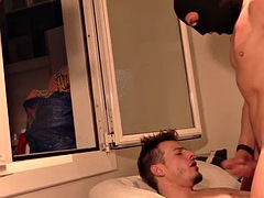 In den arsch, Sadomasochismus, Blasen, Süss, Kehlenfick, Schwul, Hardcore, Spielzeuge