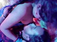 巨乳な, 旦那, インド人, なめる, 自然山雀, オマンコ, 剃毛, 妻