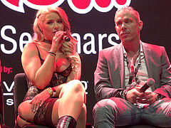 Ask A porno star Live at AVN