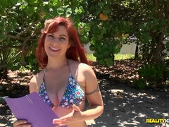 Большая жопа, Бикини, Минет, Европейки, Латиноамериканки, Белье, Крошечные, Рыжие