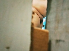 Nana, Brunette brune, Rondelette, Collège université, Cocu, Fille latino, Douche, Voyeur