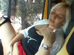 Blondine, Auto, Fingern, Hardcore, Orgasmus, Muschi, Nass, Frauentausch