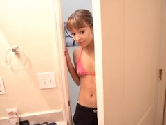 18 jaar, Grote lul, Blond, Sperma shot, Hd, Doordringend, Zusters, Tiener