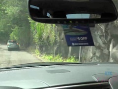 Amateur, Playa, Mamada, Penetracion con dedos, Despelote, Orgasmo, Público, Mojado