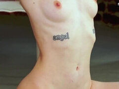 18 ans, Blonde, Hd, Nue  à poil, Nue, Petite femme, Chatte, Adolescente