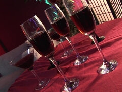 Grosse titten, Blasen, Vollbusig, Fett, Gruppe, Küssen, Natürlichen titten, Weibliche ejakulation