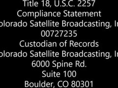 Gros seins, Sucer une bite, Brunette brune, Plantureuse, Couple, Tir de sperme, Seins naturels, Actrice du porno