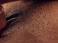 Arsch, Braunhaarige, Schwarz, Masturbation, Orgasmus, Titten, Spielzeuge, Nass