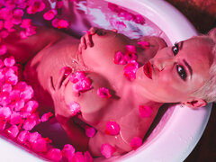 Lieveling, Hd, Lesbisch, Likken, Moeder die ik wil neuken, Kut duiken, Realiteit, Kort haar