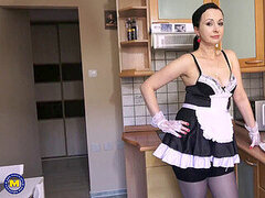 Любители, Большая жопа, Волосатые, Зрелые, Милф, Чулки