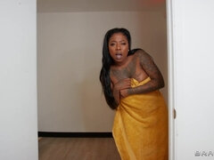 Американки, Черненькие, Две девушки, Мамочка, Порнозвезда, Реалити, Бритые, Сиськи