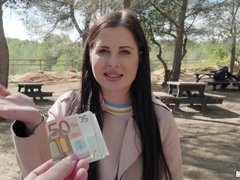 Nana, Sucer une bite, Queue, Public, Chatte, Chevaucher, Séduite, Rasée
