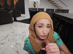 Arab slut Sweet Sophia gets screwed in POV