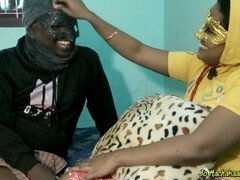 Tante, Fait maison, Indienne, Embrassement, Masque