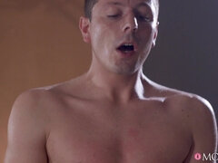 お尻, フェラチオ, 茶髪の, エロ熟女, バック, 淫乱熟女, ストッキング, タトゥー