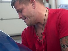 デカパイ, ブロンド, 巨乳な, 車, エロ熟女, なめる, 母, ショートヘア
