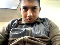 Str8 Guy with Big Veiny Uncut Cock Squirts Hot Cum 233