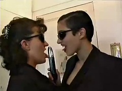 Penetracion con puños, Francés, Lesbiana